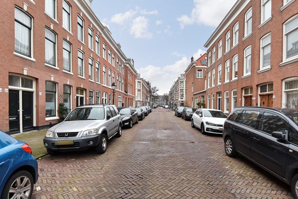 Medium property photo - Van Diemenstraat 164, 2518 VG Den Haag